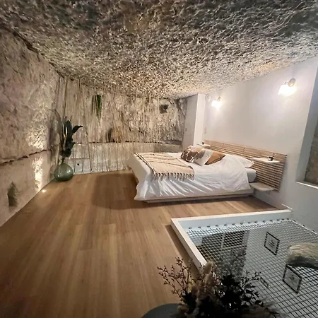 דירה Splendide Troglodyte A 5 Min Du Centre *