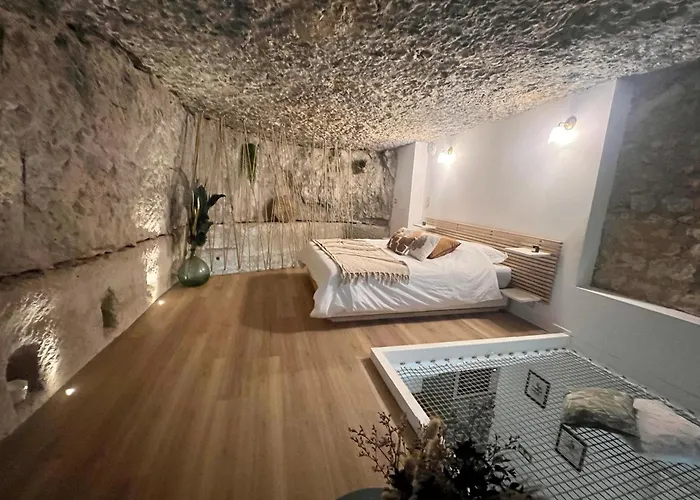 Apartment Splendide Troglodyte A 5 Min Du Centre *